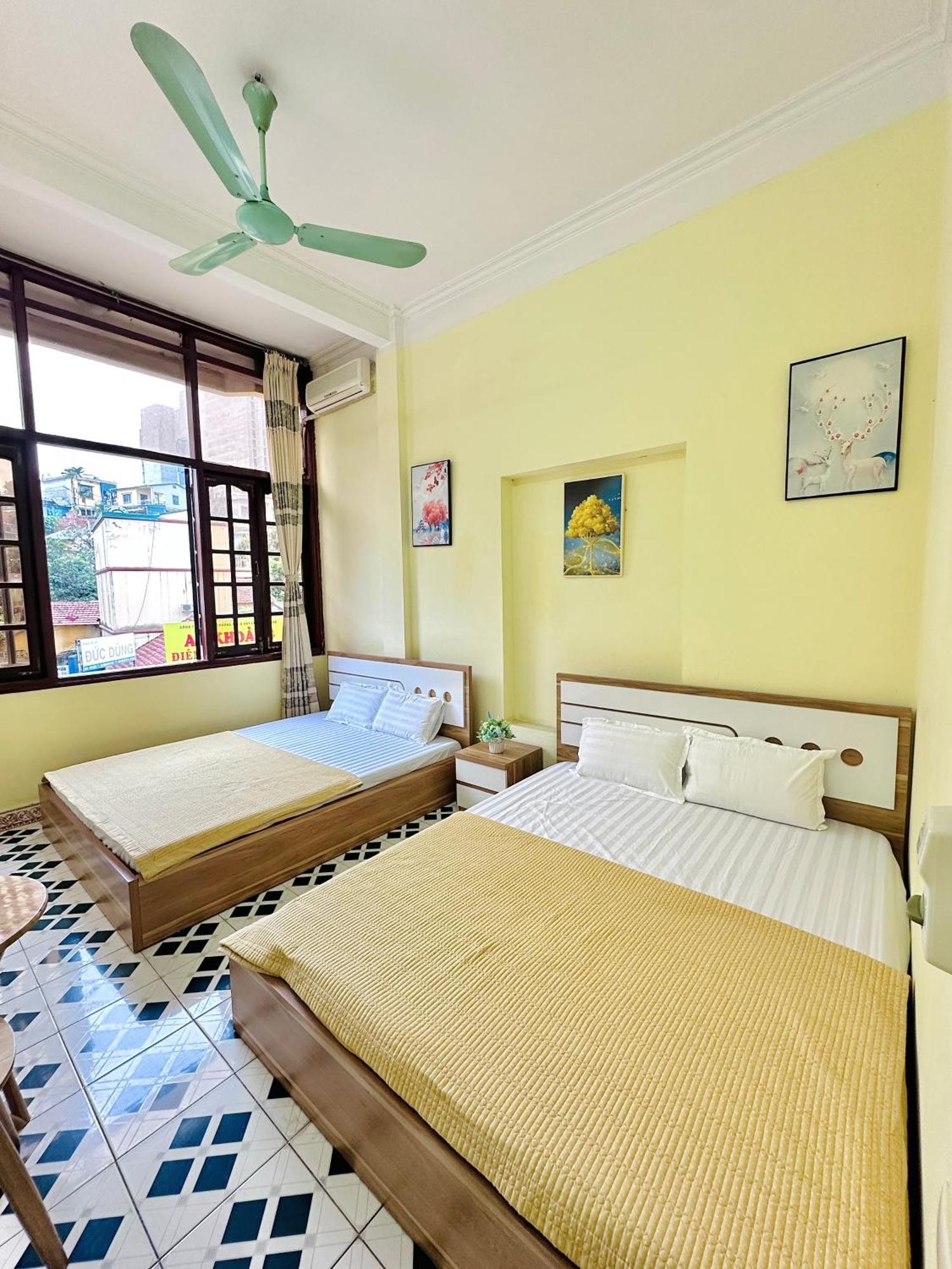Kim Anh Hotel Ha Long Esterno foto